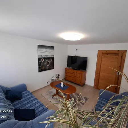 Osada Chybotek בית הארחה 3*